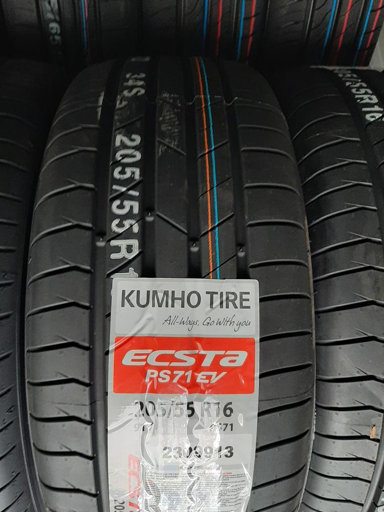 Kumho 205 55r16. Kumho ps71. Kumho Ecsta ps71. Экста ПС 71 Кумхо. 275/40r20 106y XL ROADX rxmotion u11.