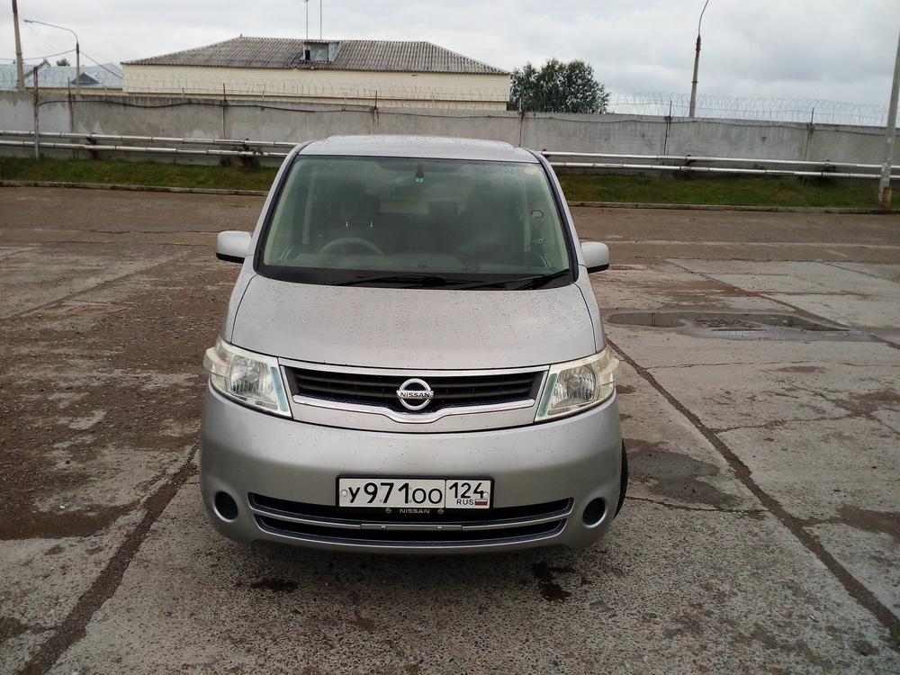 Авито серена. Nissan Serena 2007. Ниссан Серена 2007. Ниссан Серена 2007 года. Тойота сирена 2007.