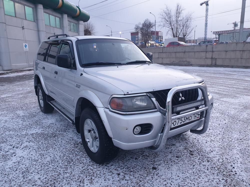 Mitsubishi montero sport 2002